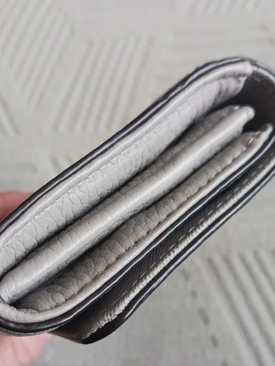 Michael Kors Light Gray Pebbled Leather Continental Wallet with MK Emblem - Picture 6 of 7